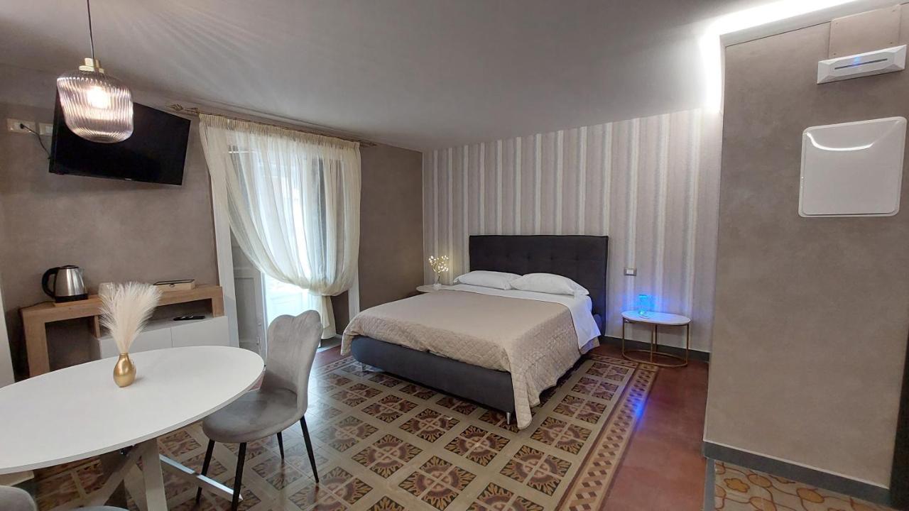 I 3 Principi, Garibaldi Suites CTA Exterior foto