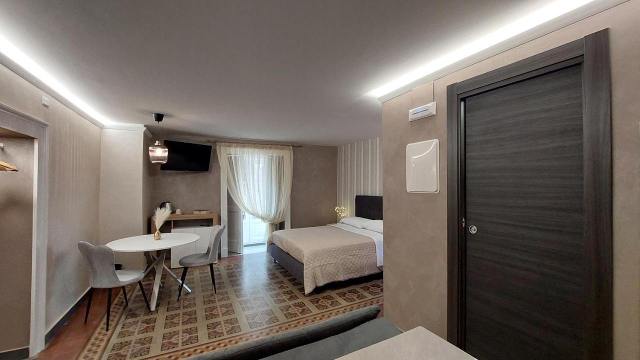 I 3 Principi, Garibaldi Suites CTA Exterior foto